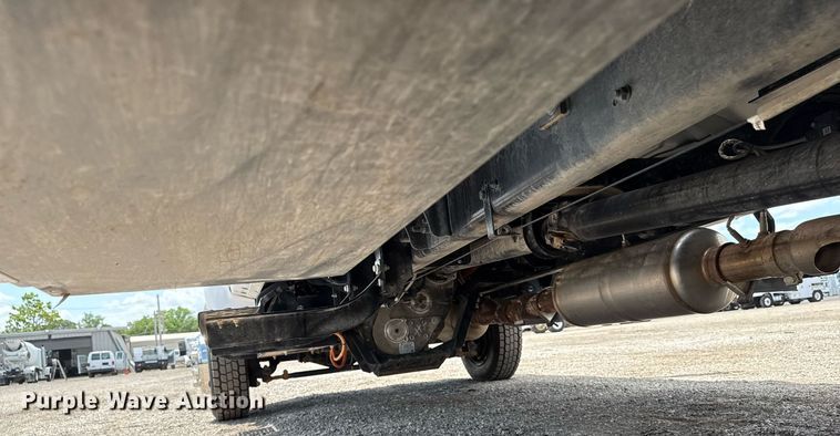 image for item EG5964 2022 Chevrolet Silverado 5500HD reel truck 