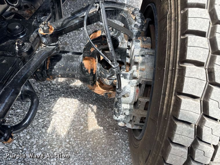 image for item EG5964 2022 Chevrolet Silverado 5500HD reel truck 