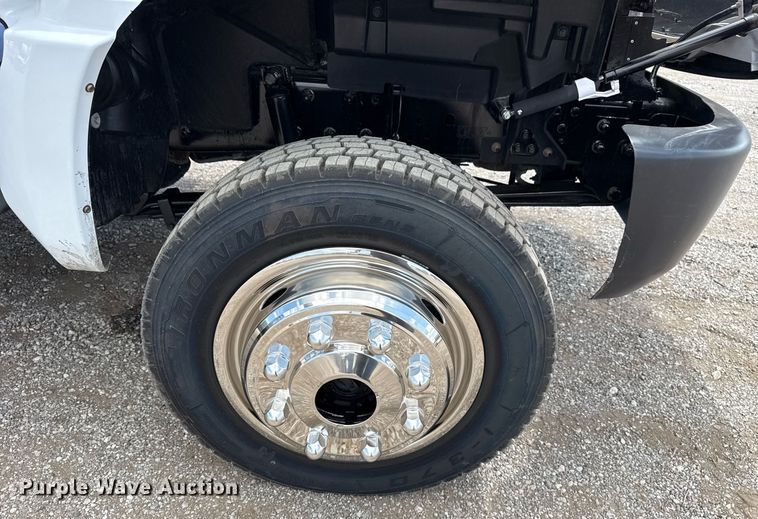 image for item EG5964 2022 Chevrolet Silverado 5500HD reel truck 