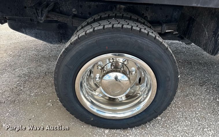 image for item EG5964 2022 Chevrolet Silverado 5500HD reel truck 