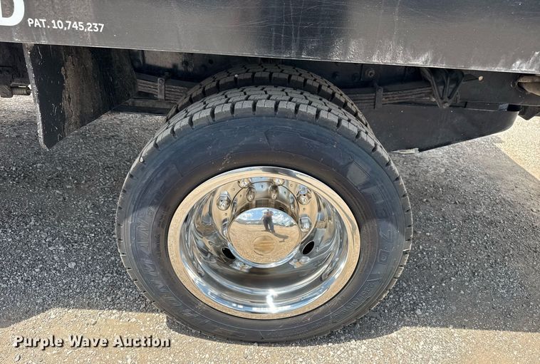 image for item EG5964 2022 Chevrolet Silverado 5500HD reel truck 