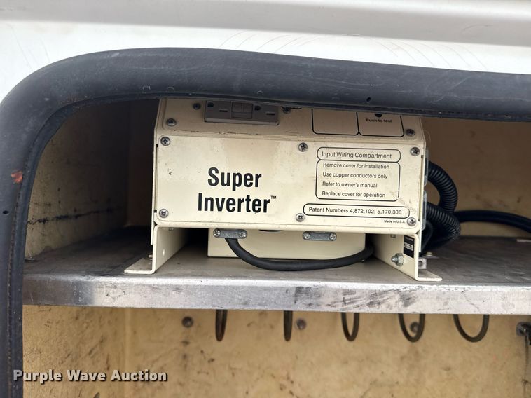 image for item EG5968 2005 GMC C4500 bucket truck