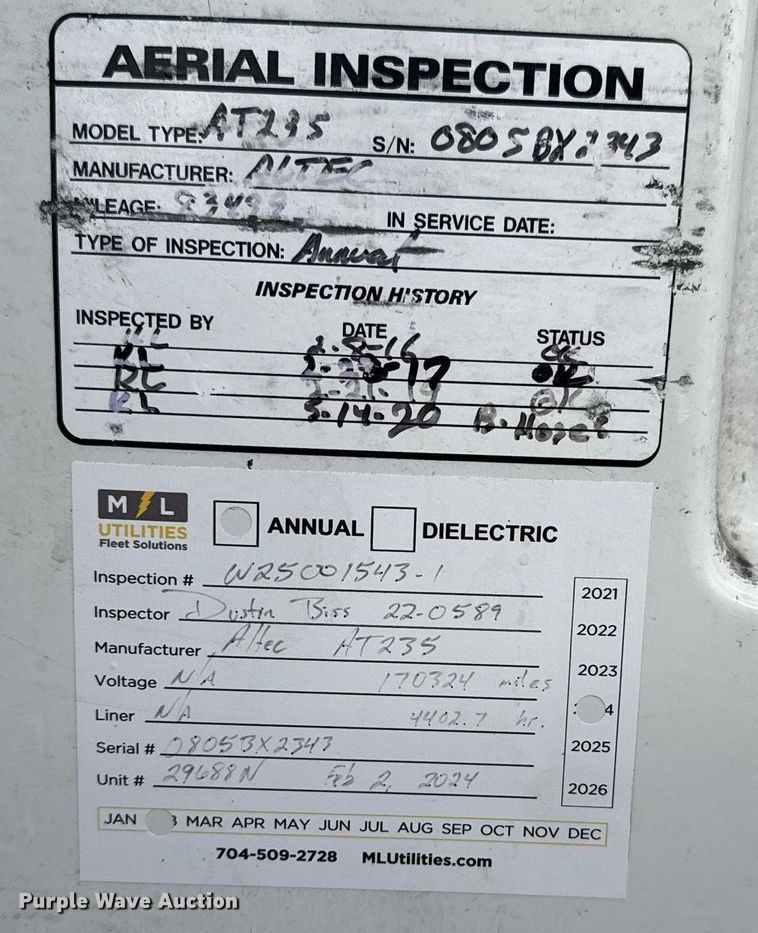 image for item EG5968 2005 GMC C4500 bucket truck