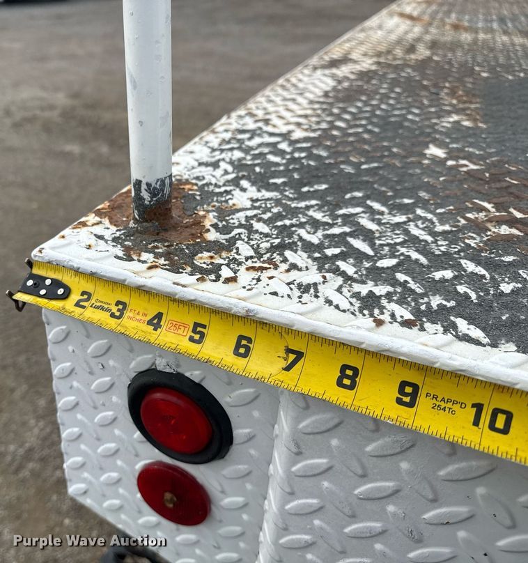 image for item EG5968 2005 GMC C4500 bucket truck