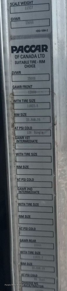 image for item EG5970 2010 Peterbilt 335 ready mix truck