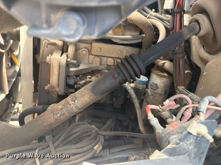 image for item EG5973 2002 Sterling L9500 sewer jetter truck