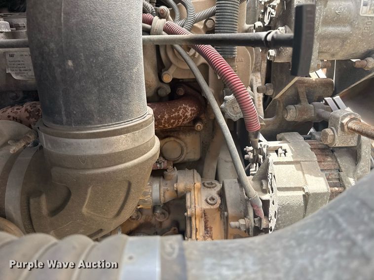 image for item EG5973 2002 Sterling L9500 sewer jetter truck