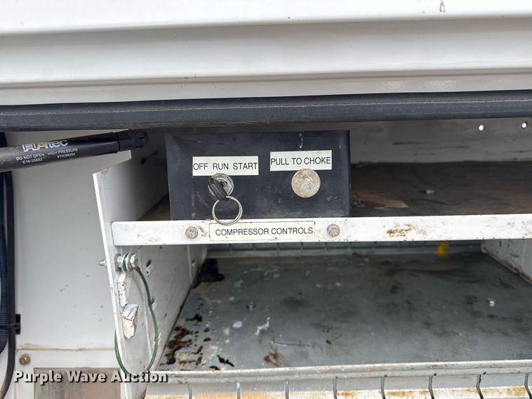 image for item EG5977 2018 Ford F550 Super Duty bucket truck