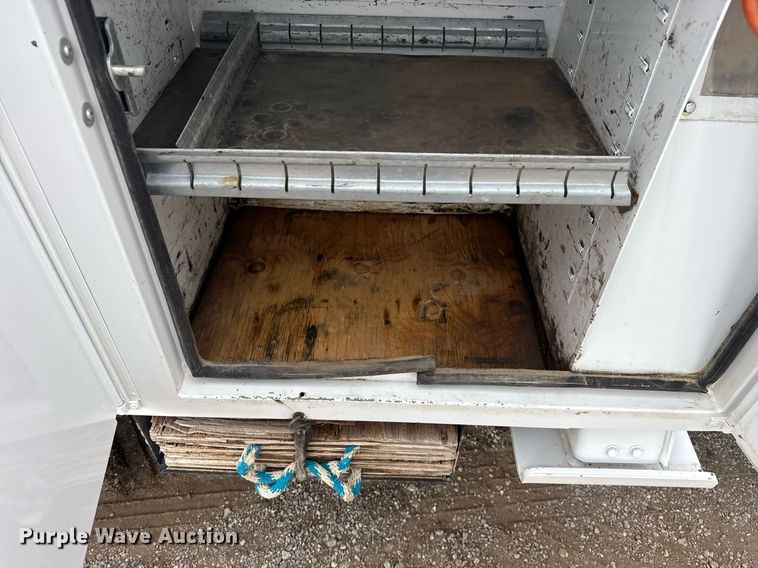 image for item EG5977 2018 Ford F550 Super Duty bucket truck