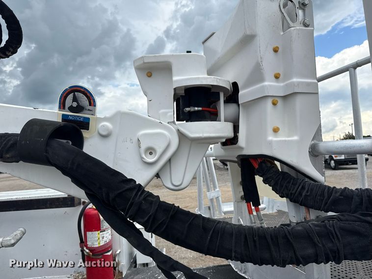 image for item EG5977 2018 Ford F550 Super Duty bucket truck