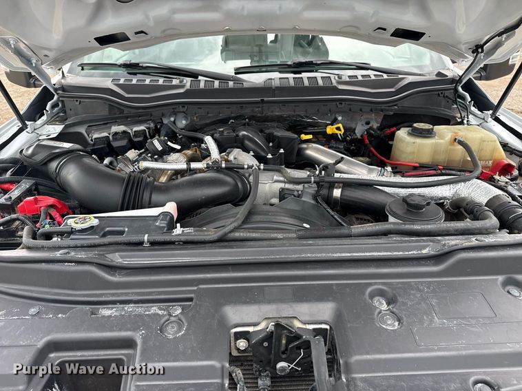 image for item EG5977 2018 Ford F550 Super Duty bucket truck