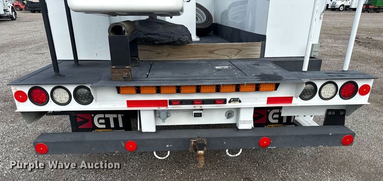 image for item EG5978 2017 Ford F550 Super Duty Crew Cab bucket truck