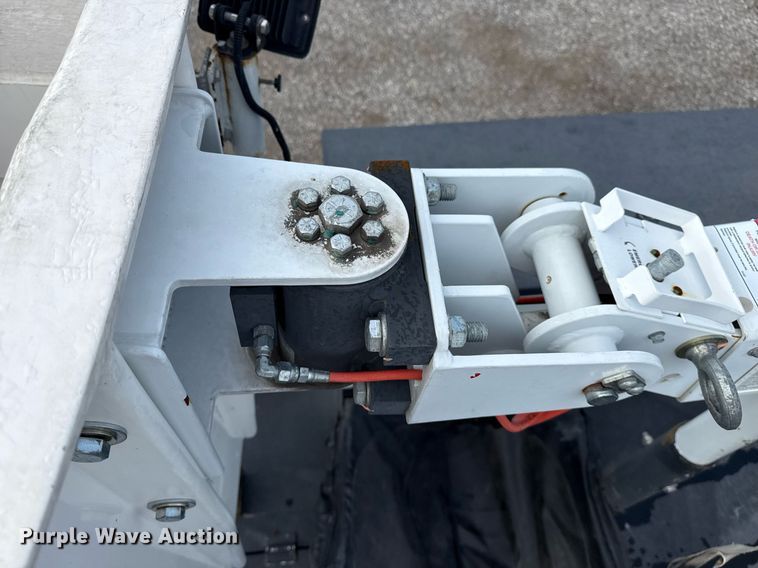 image for item EG5978 2017 Ford F550 Super Duty Crew Cab bucket truck