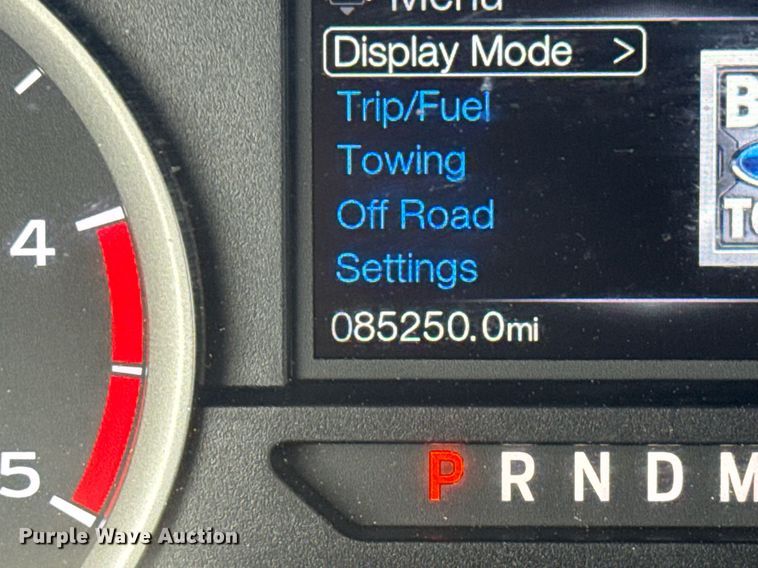 image for item EG5978 2017 Ford F550 Super Duty Crew Cab bucket truck