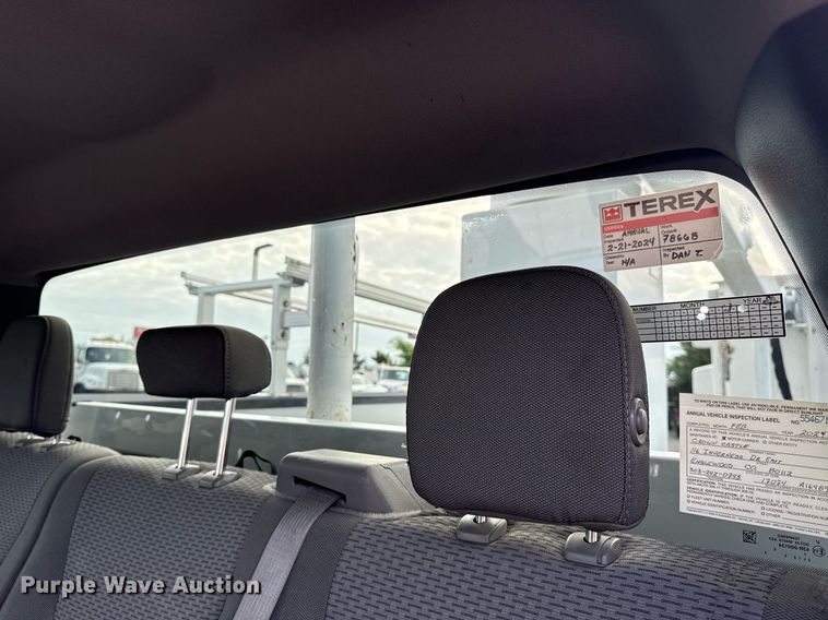 image for item EG5978 2017 Ford F550 Super Duty Crew Cab bucket truck