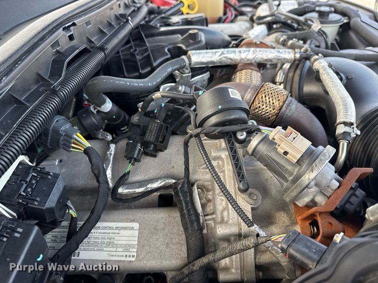 image for item EG5978 2017 Ford F550 Super Duty Crew Cab bucket truck