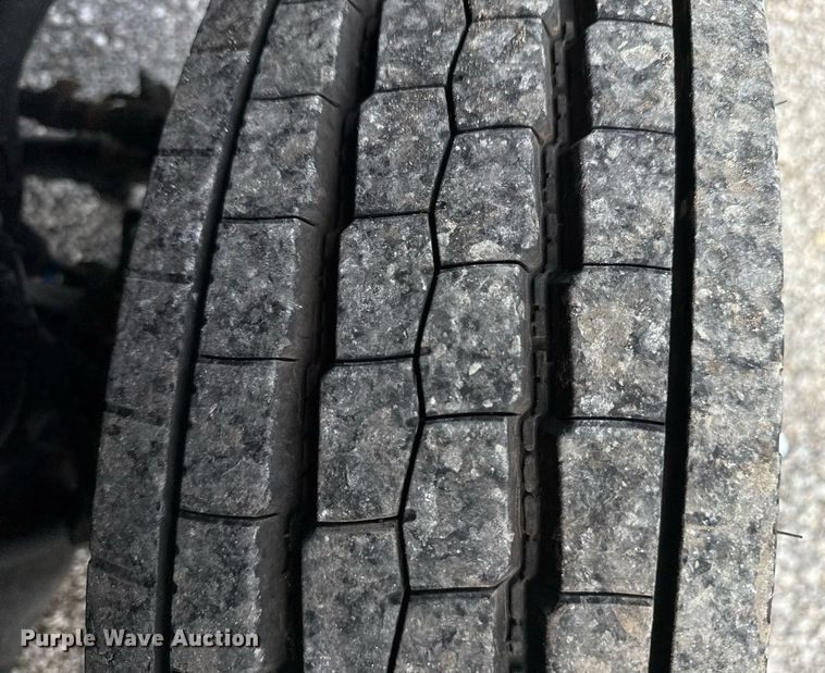 image for item EG5978 2017 Ford F550 Super Duty Crew Cab bucket truck