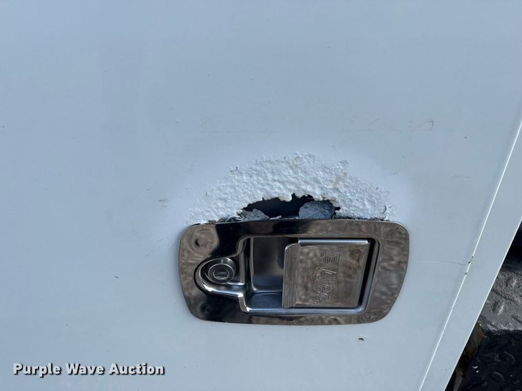 image for item EG5979 2011 Ford F450 Super Duty bucket truck