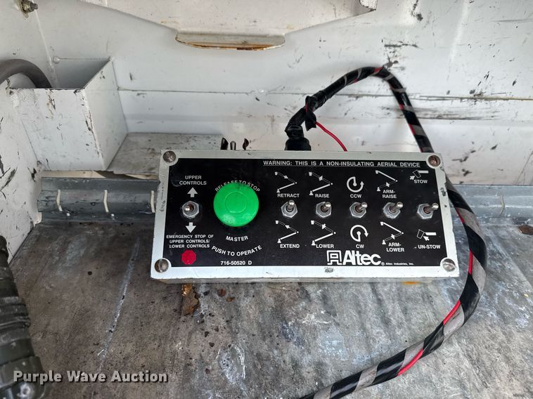 image for item EG5979 2011 Ford F450 Super Duty bucket truck