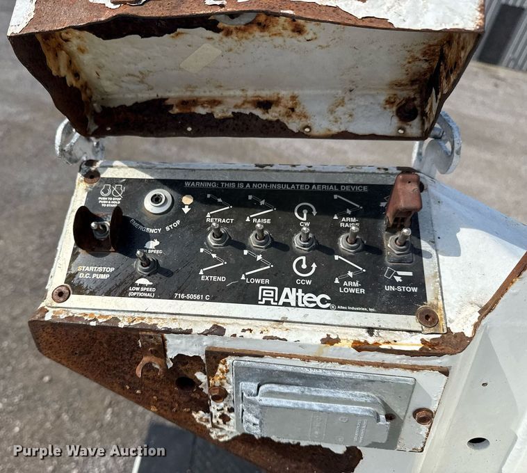 image for item EG5979 2011 Ford F450 Super Duty bucket truck