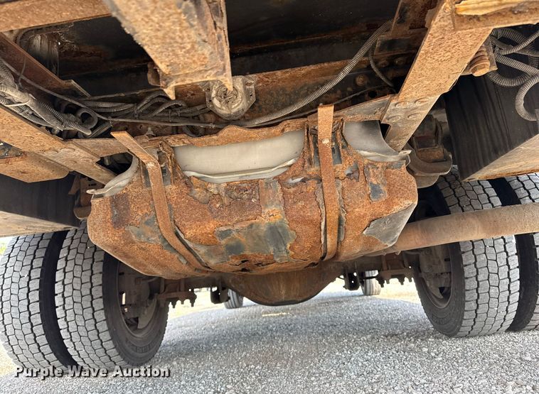 image for item EG5979 2011 Ford F450 Super Duty bucket truck