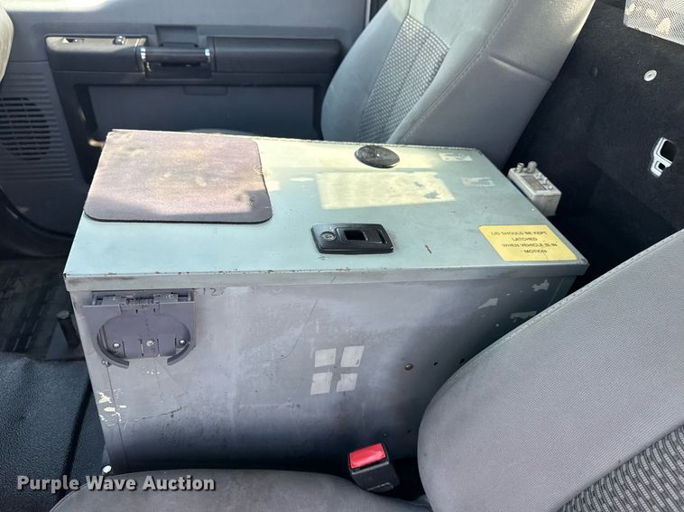 image for item EG5979 2011 Ford F450 Super Duty bucket truck