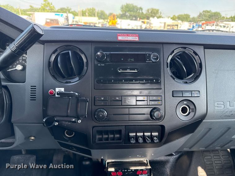 image for item EG5979 2011 Ford F450 Super Duty bucket truck