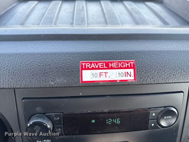 image for item EG5979 2011 Ford F450 Super Duty bucket truck