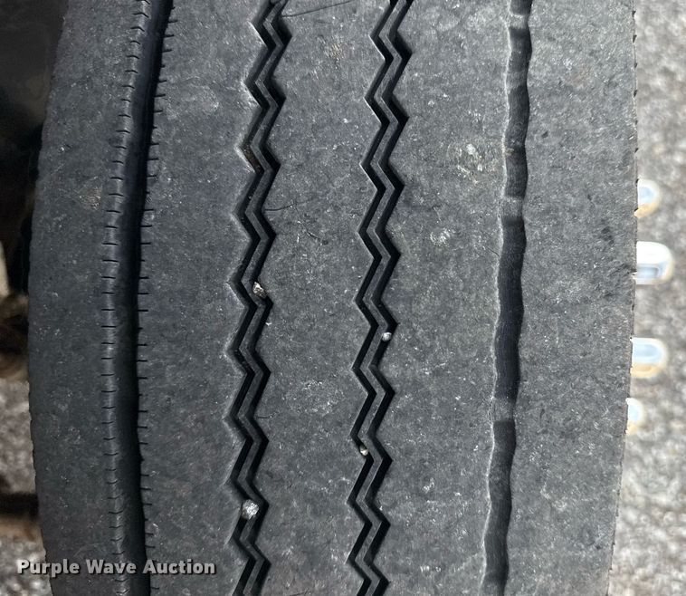 image for item EG5979 2011 Ford F450 Super Duty bucket truck