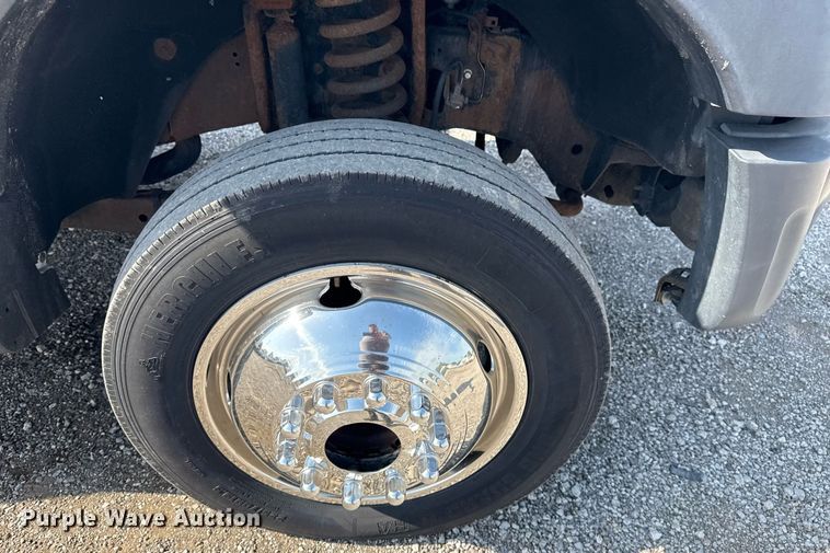 image for item EG5979 2011 Ford F450 Super Duty bucket truck