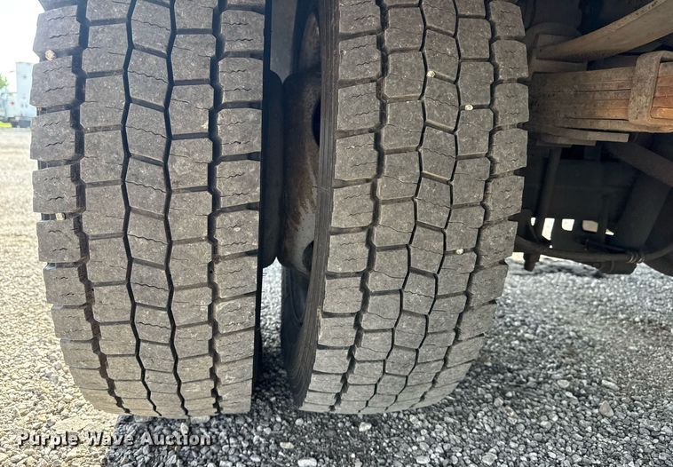 image for item EG5979 2011 Ford F450 Super Duty bucket truck