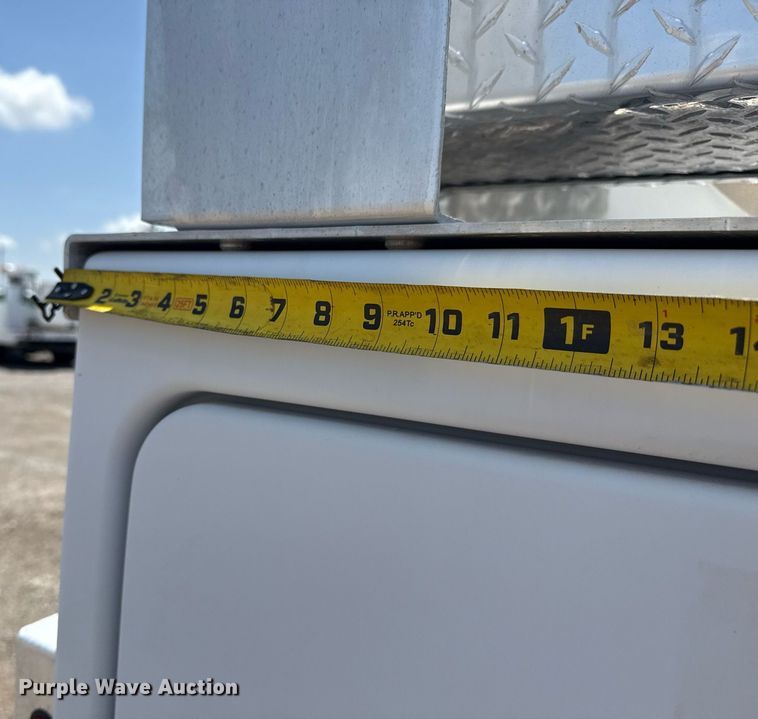 image for item EG5985 2012 Ford F450 Super Duty bucket truck