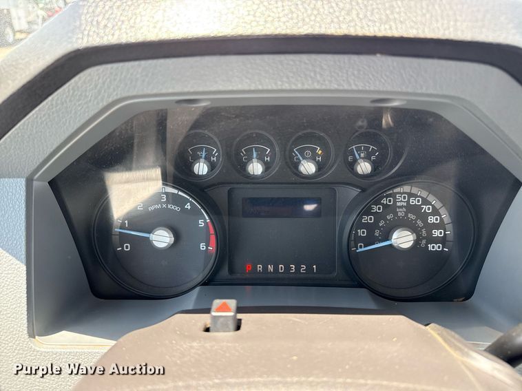 image for item EG5985 2012 Ford F450 Super Duty bucket truck