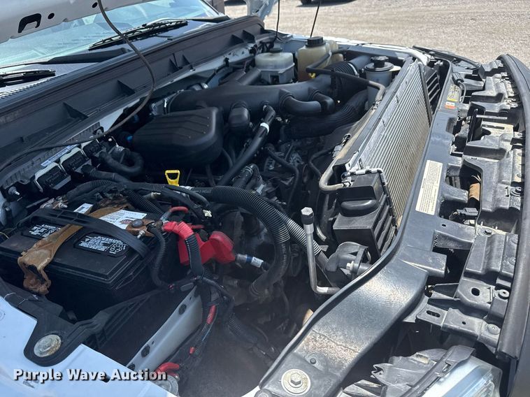 image for item EG5985 2012 Ford F450 Super Duty bucket truck