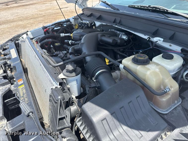 image for item EG5985 2012 Ford F450 Super Duty bucket truck