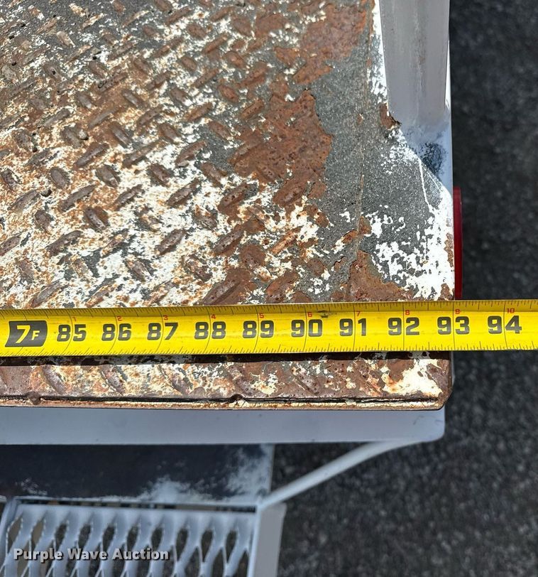 image for item EG5987 2006 Ford F450 Super Duty bucket truck