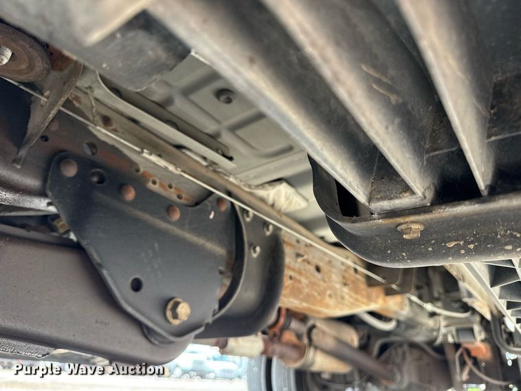 image for item EG5987 2006 Ford F450 Super Duty bucket truck