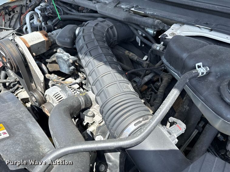 image for item EG5987 2006 Ford F450 Super Duty bucket truck