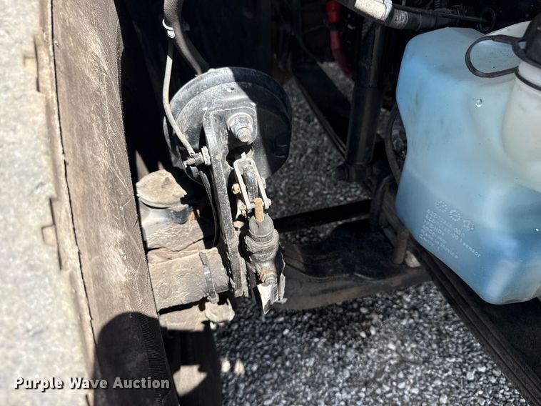 image for item EG6005 2015 Freightliner 114SD vacuum truck