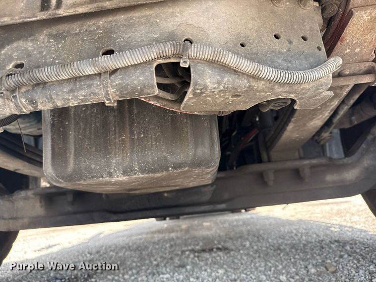 image for item EG6005 2015 Freightliner 114SD vacuum truck