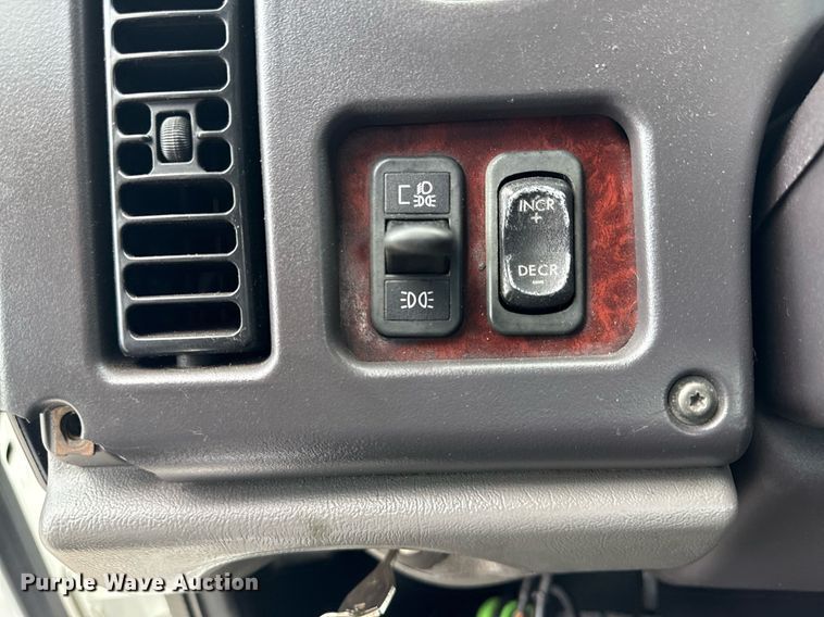 image for item EG6005 2015 Freightliner 114SD vacuum truck