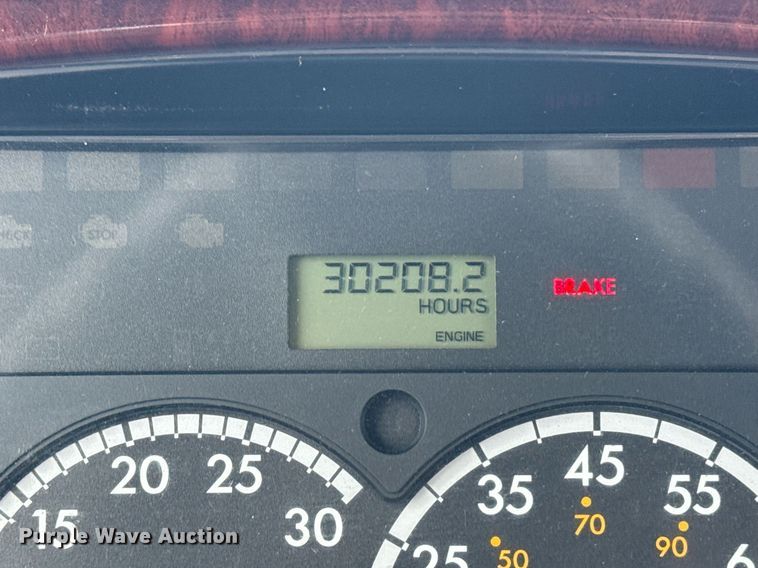 image for item EG6005 2015 Freightliner 114SD vacuum truck