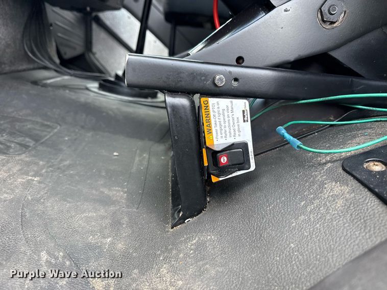 image for item EG6005 2015 Freightliner 114SD vacuum truck