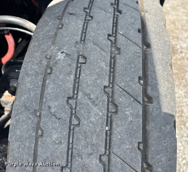 image for item EG6005 2015 Freightliner 114SD vacuum truck