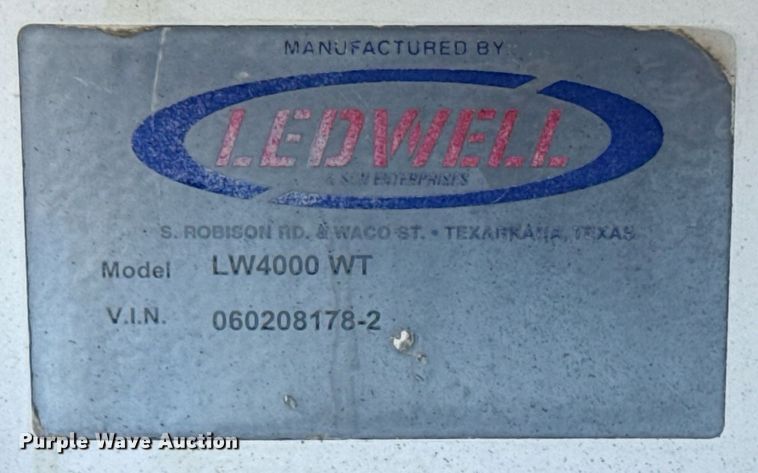 image for item EG6014 2003 Sterling Truck L9500  water truck