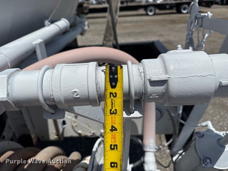 image for item EG6014 2003 Sterling Truck L9500  water truck