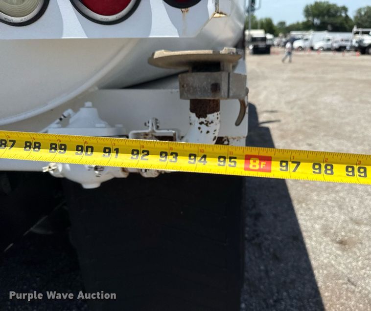 image for item EG6014 2003 Sterling Truck L9500  water truck