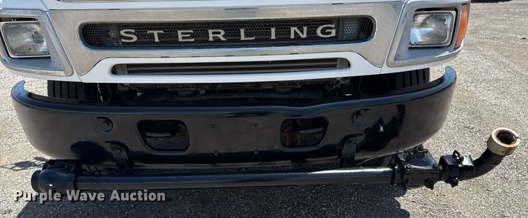 image for item EG6014 2003 Sterling Truck L9500  water truck