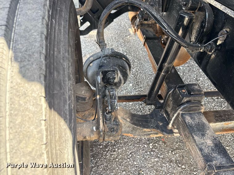 image for item EG6014 2003 Sterling Truck L9500  water truck