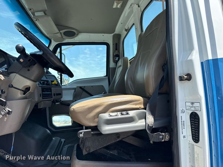 image for item EG6014 2003 Sterling Truck L9500  water truck